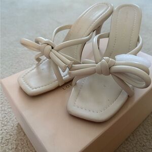 Loeffler Randall Cream Bow Heels